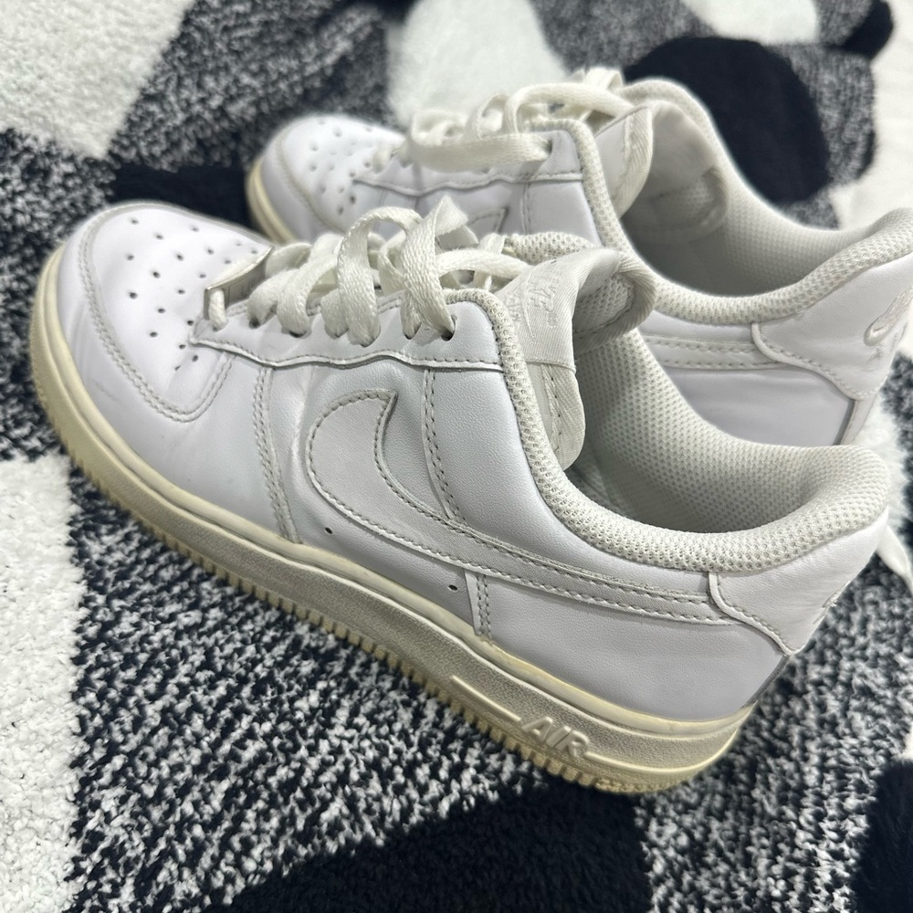 Nike Air Force 1 | USED